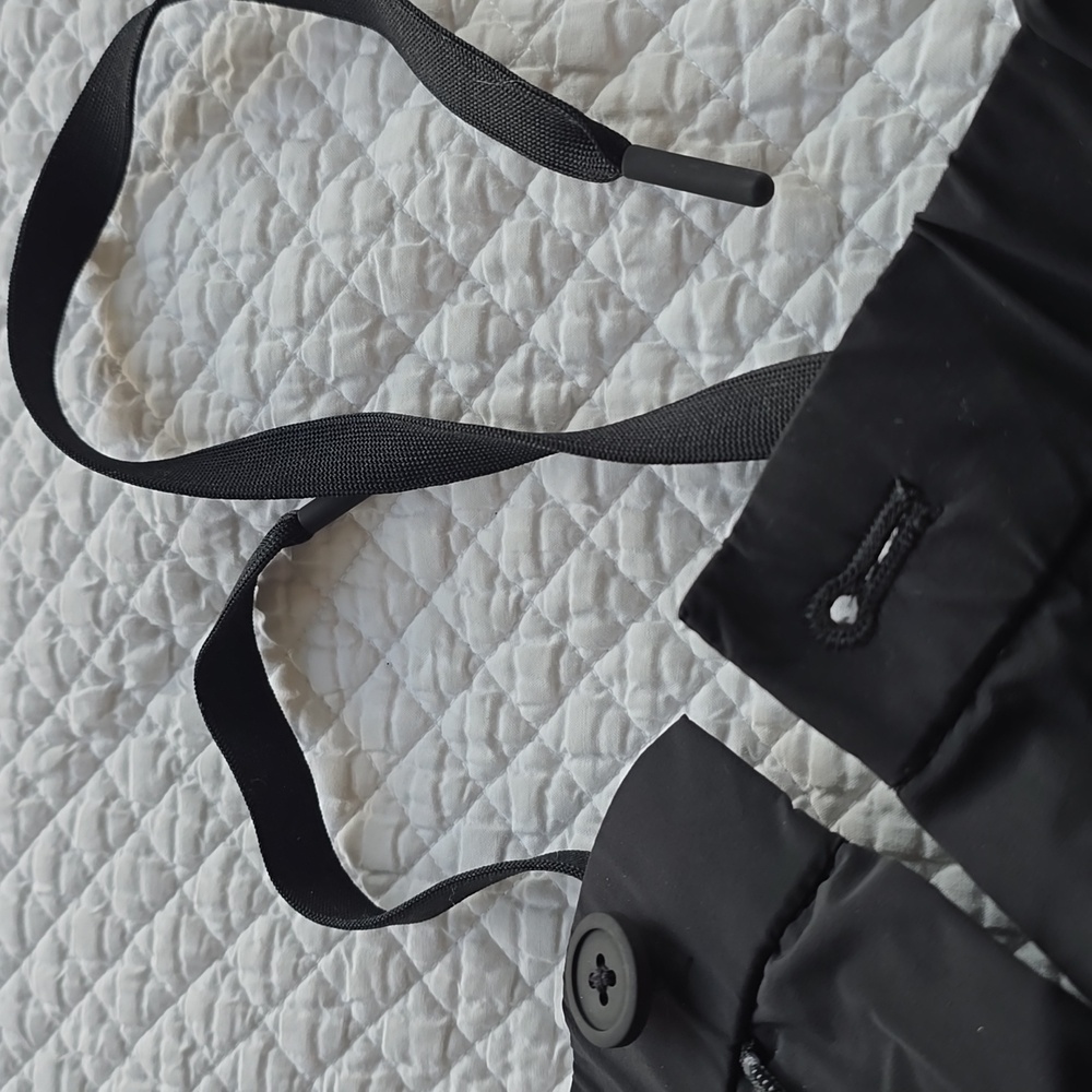 Theory Man's Dry Lightweight Slim Pants - Picture 11 of 13